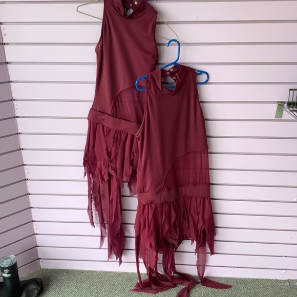 1 of 2 maroon Weissman size adult small costume dress Adult size small. - Picture 6 of 8